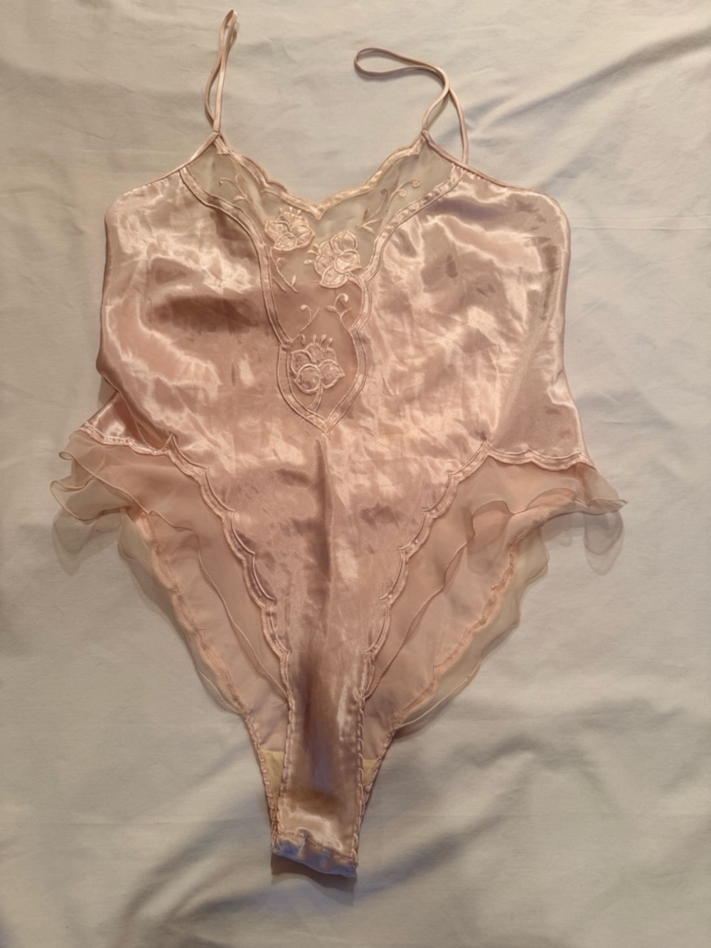 Natori Vintage Soft Blush Satin Lace Chemise Bodysuit